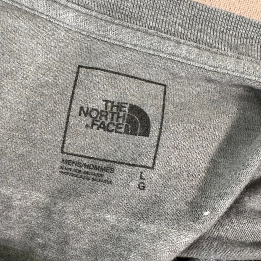 The North Face T-Shirt‎ Mens Large Gray Alabama Never Stop Exploring Graphic Tee